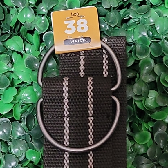 New, Lee Canvas D-Buckle Belt 38 waist - Picture 3 of 8